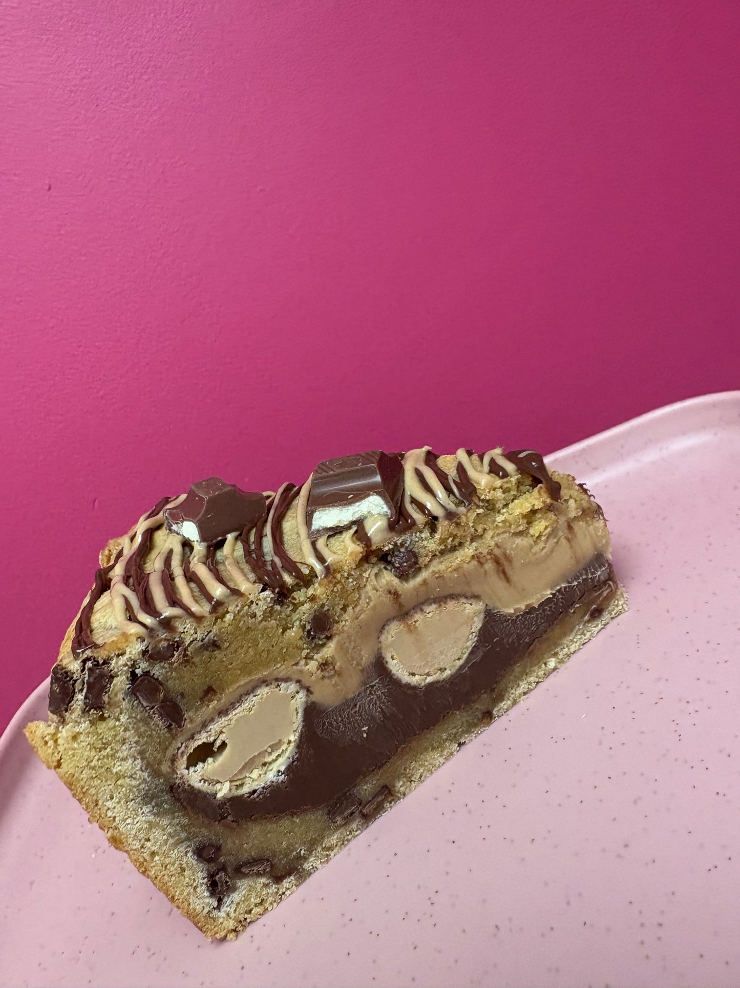 Kinderella cookie pie